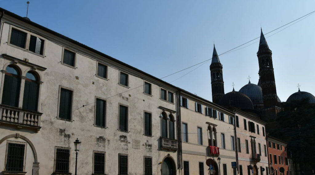 Veneranda Arca “Una passeggiata con il conte Nicolò de Claricini”